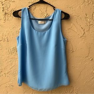 Draper’s & Damon’s, beautiful blue shirt for business outfit! Size small/medium.